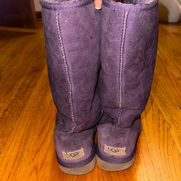 Purple suede Ugg Boots - Picture 1 of 4